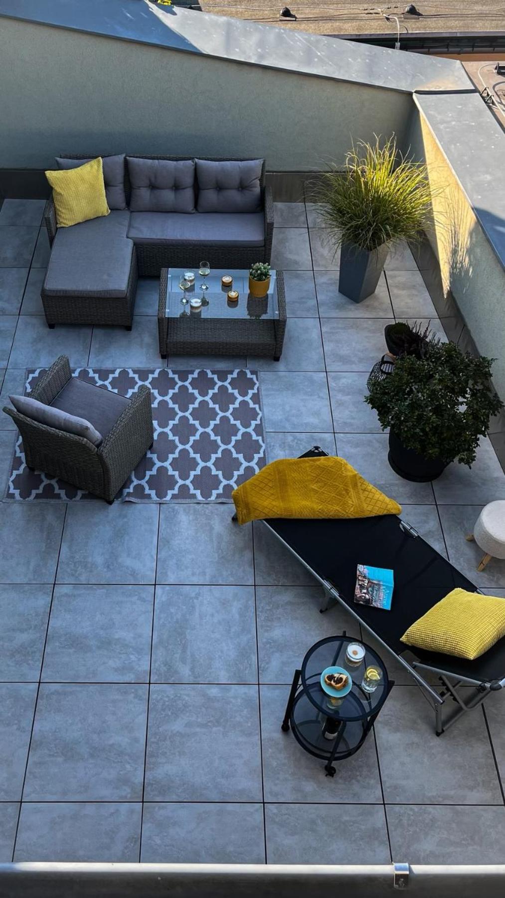 Apartman Niklan Roznov pod Radhostem Bagian luar foto